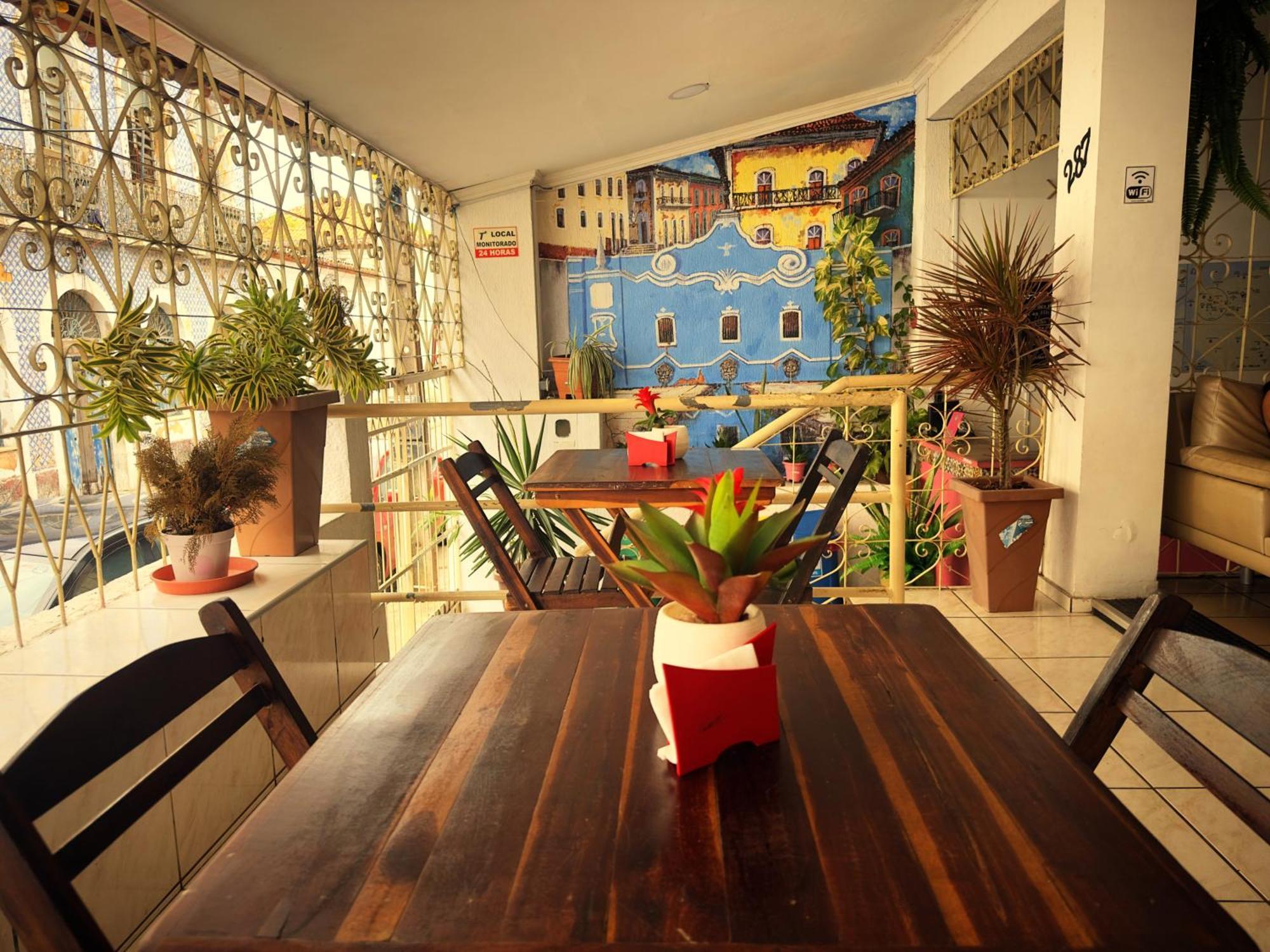 Solar Dos Poetas Hostel เซาลูอิส ภายนอก รูปภาพ