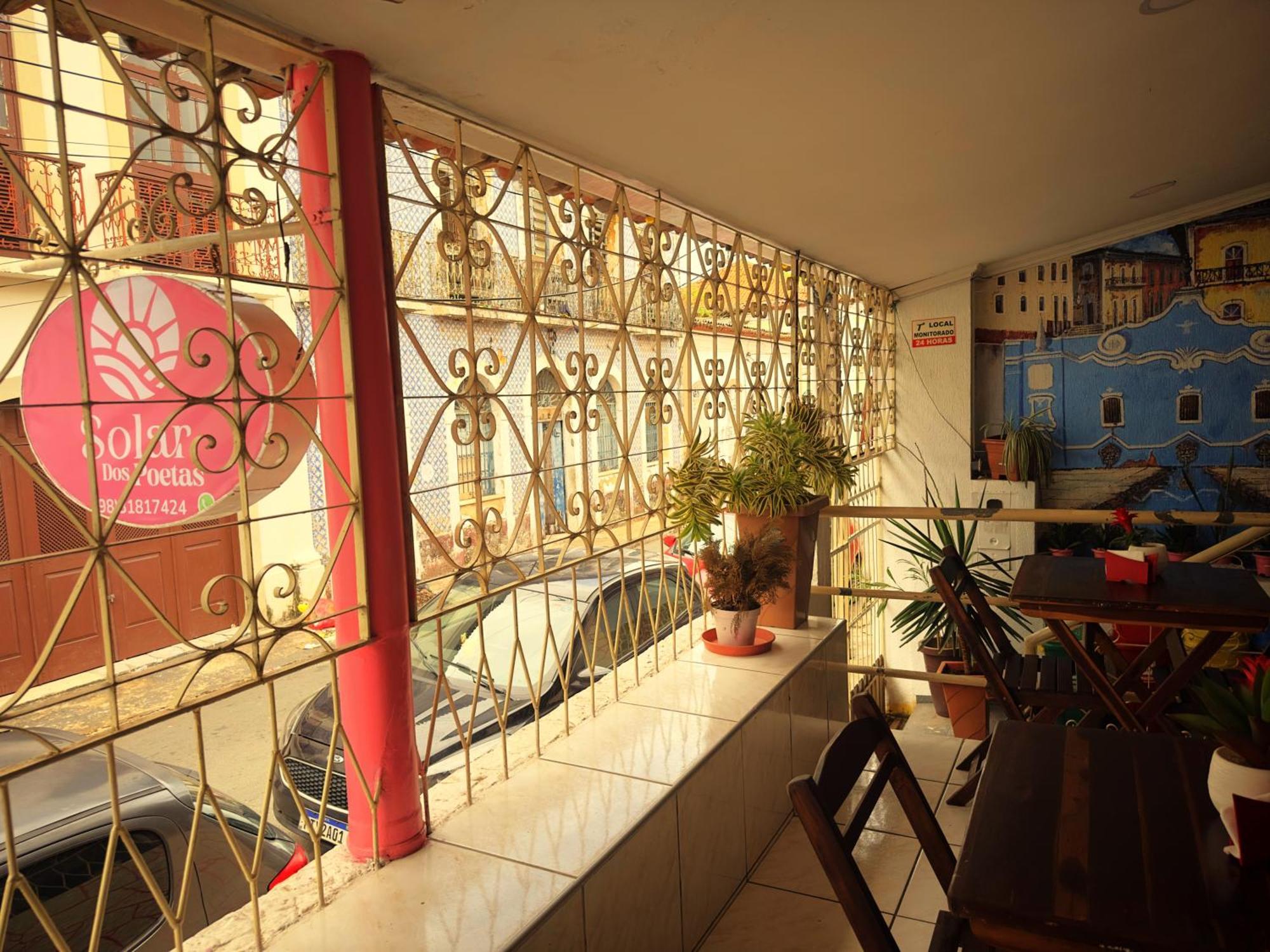 Solar Dos Poetas Hostel เซาลูอิส ภายนอก รูปภาพ